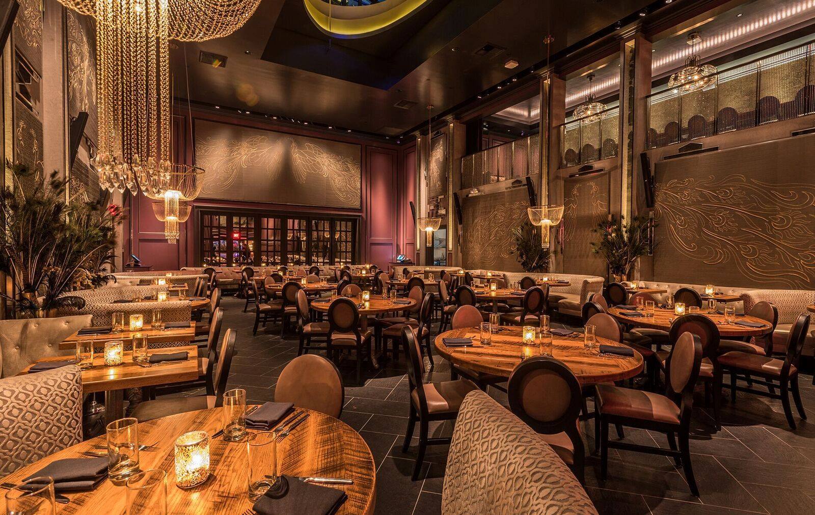 Top Los Angeles Restaurants to Spot a Celebrity | Discover Los Angeles